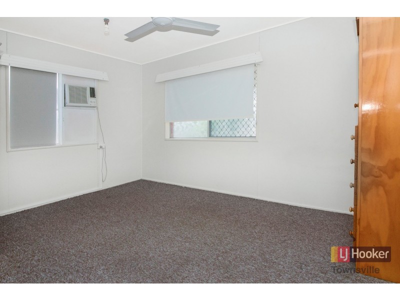 2/148 Mooney Street, Gulliver QLD 4812