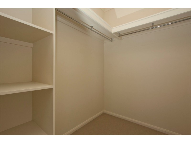 1 Atwood Street, Mount Low QLD 4818