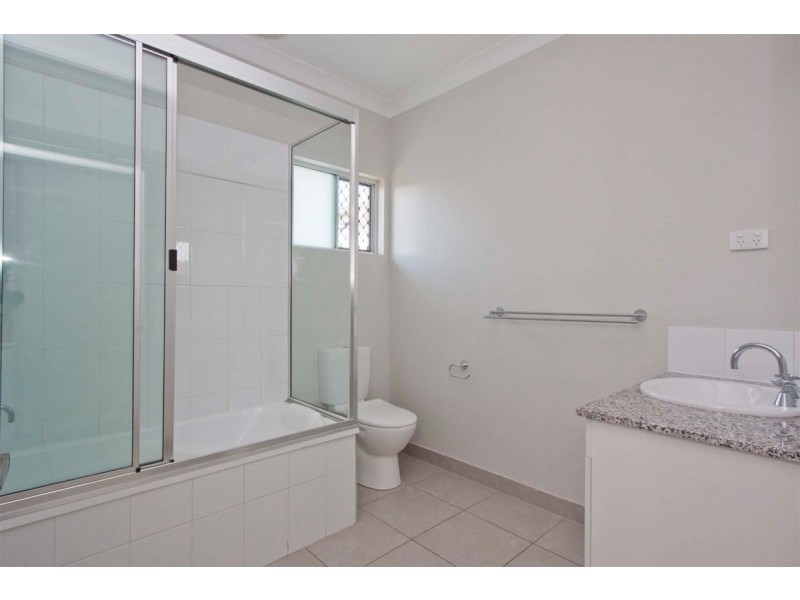 19 Molokai Street, Burdell QLD 4818
