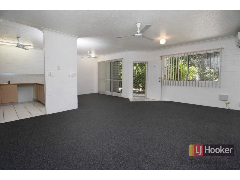 4/8 Watson Street, Rosslea QLD 4812