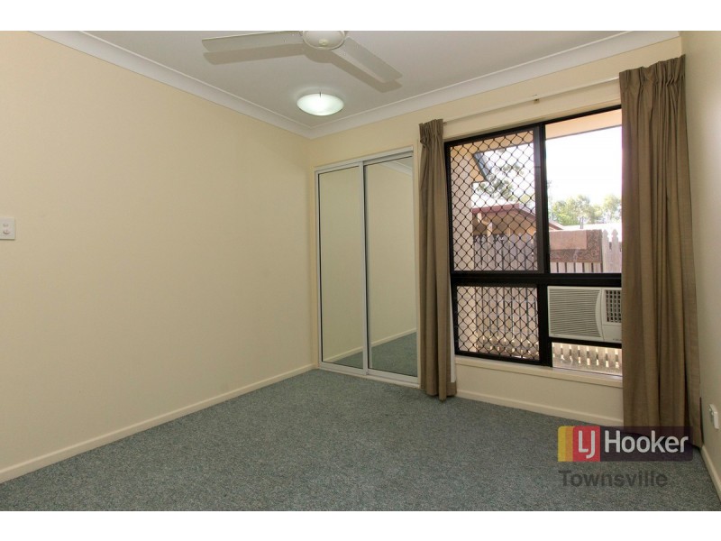 9 Burbank Way, Kirwan QLD 4817