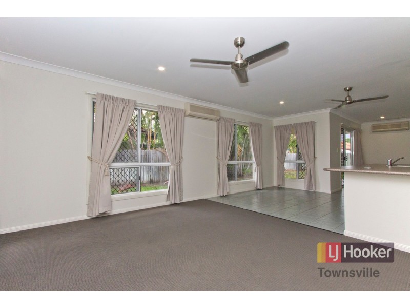 4 Westminster Mews, Douglas QLD 4814