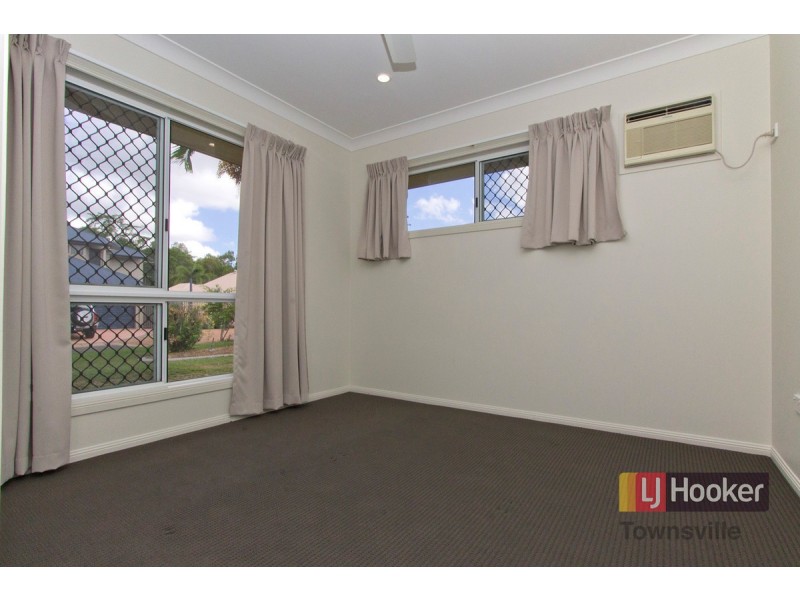 4 Westminster Mews, Douglas QLD 4814