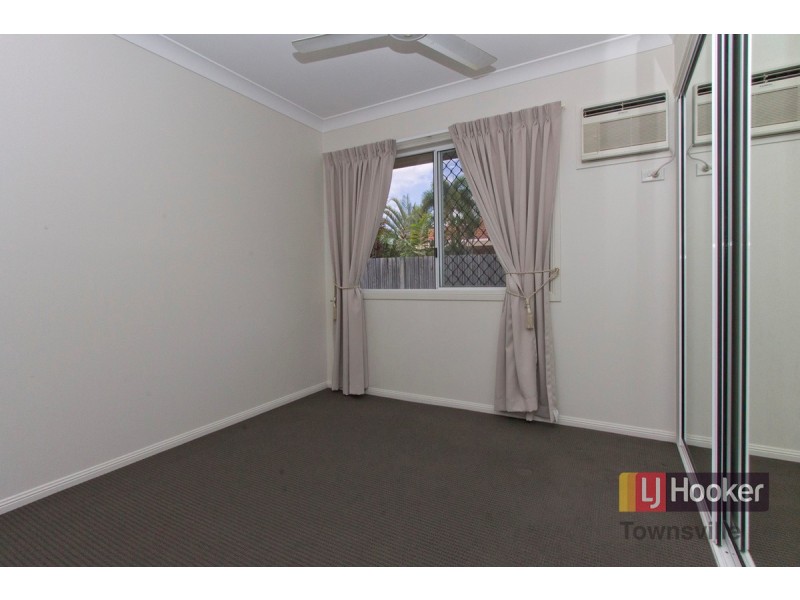 4 Westminster Mews, Douglas QLD 4814