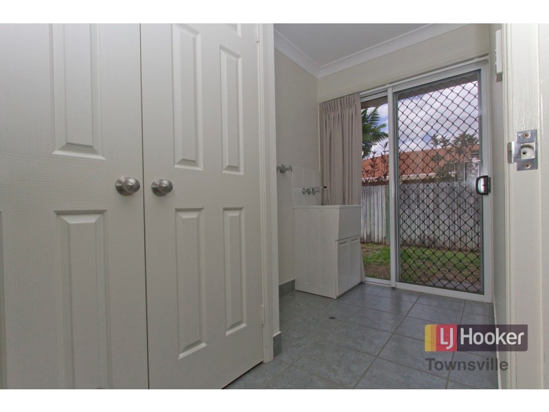 4 Westminster Mews, Douglas QLD 4814