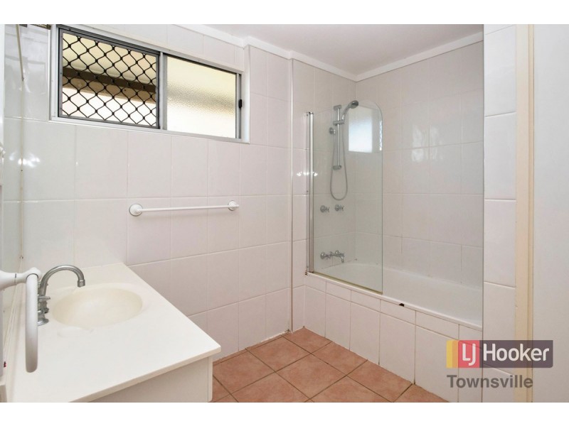 5 Crocker Street, Heatley QLD 4814