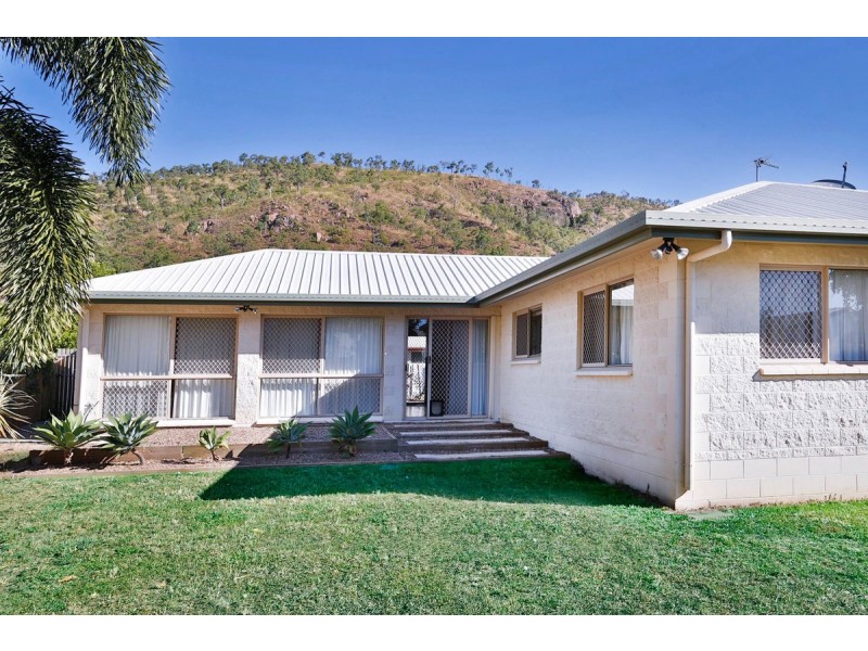 10 Walsh Street, Wulguru QLD 4811