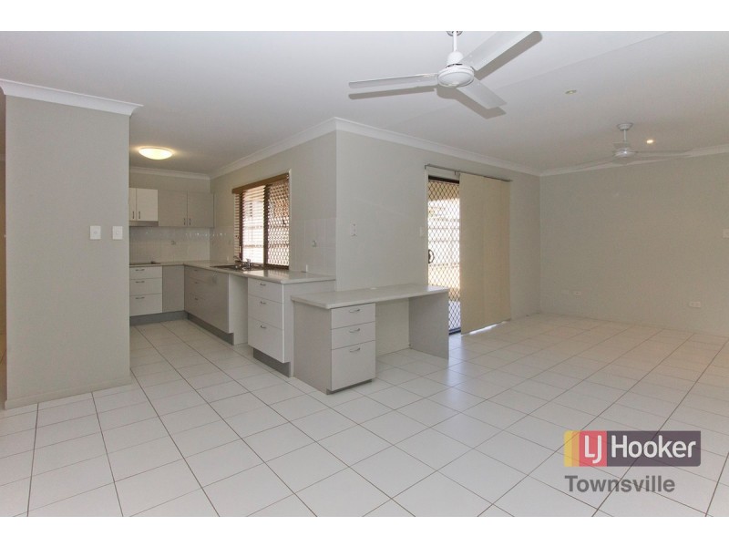 7 Coolidge Street, Mount Louisa QLD 4814