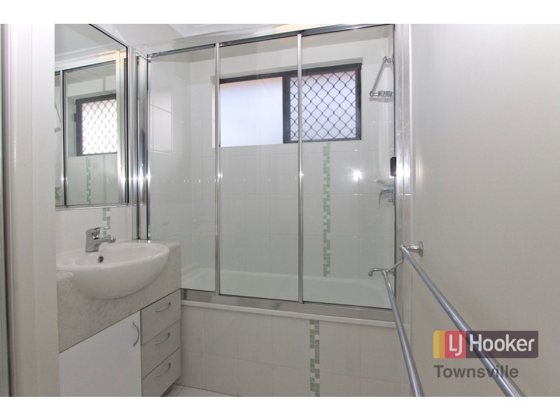 7 Coolidge Street, Mount Louisa QLD 4814