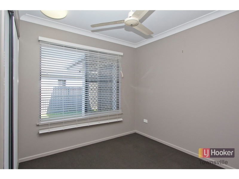 12 Redgum Court, Mount Louisa QLD 4814