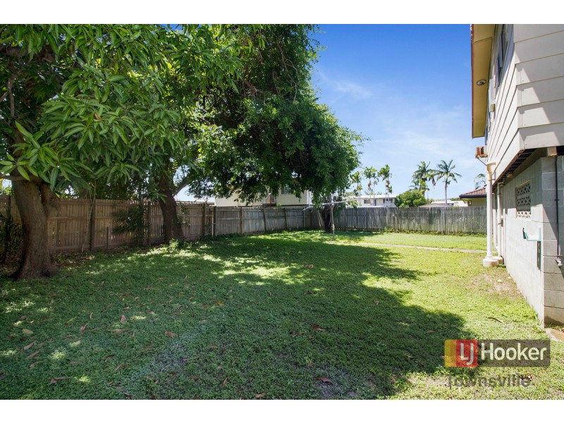 26 Gatton Street, Kirwan QLD 4817