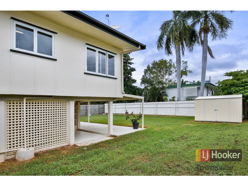 19 Bryant Street, Cranbrook QLD 4814