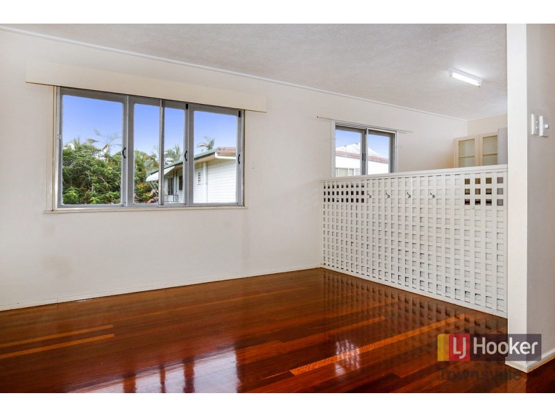 19 Bryant Street, Cranbrook QLD 4814