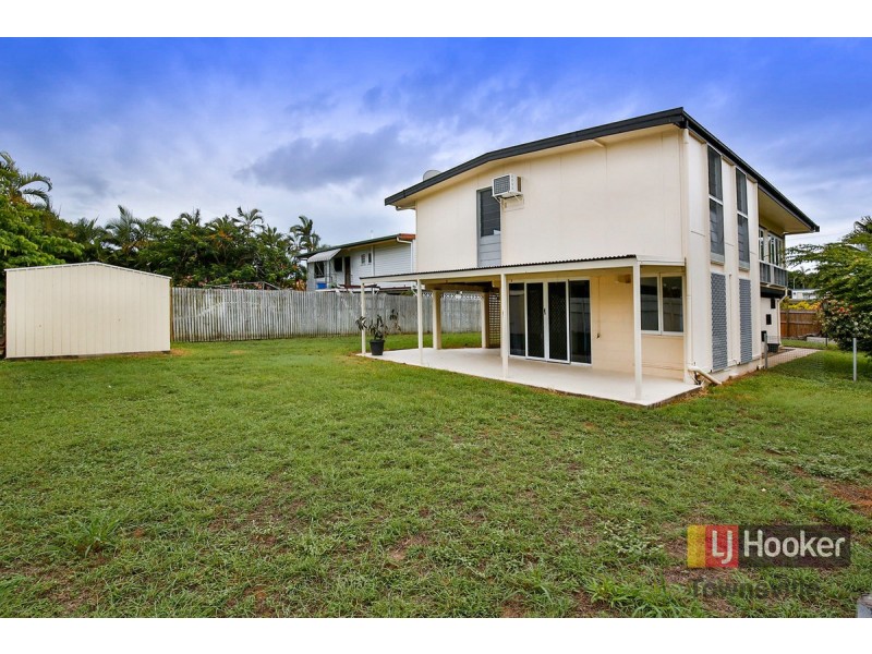 19 Bryant Street, Cranbrook QLD 4814