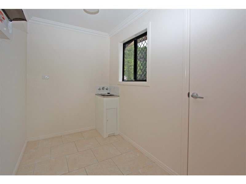 1/25 Surrey Street, Hyde Park QLD 4812