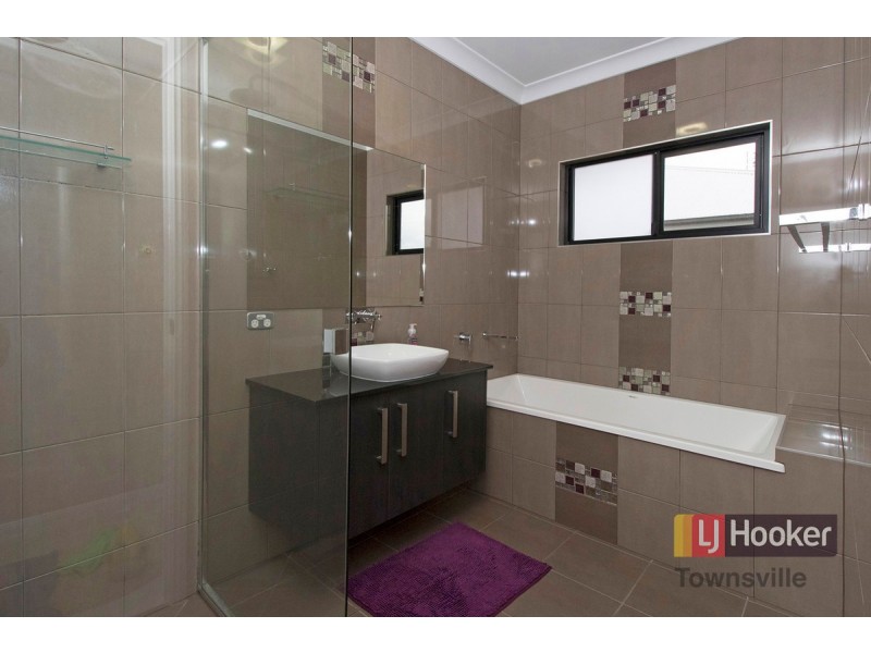 10 Coconut Court, Bohle Plains QLD 4817