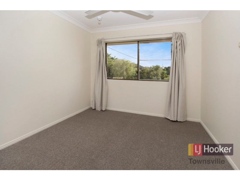 4/3 Campbell Street, Hermit Park QLD 4812