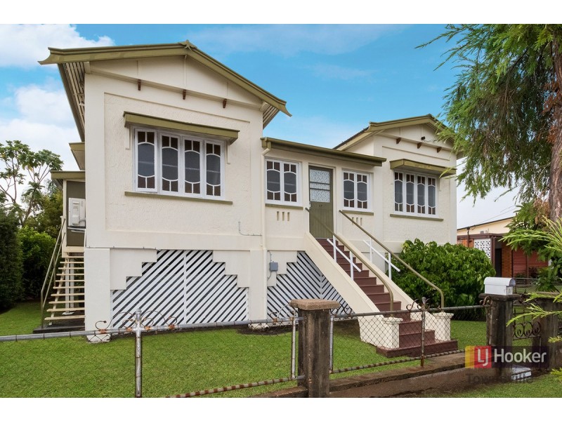 2/17 Somer Street, Hyde Park QLD 4812