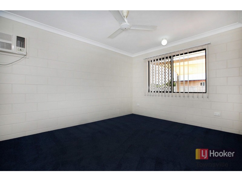 237 Pinnacle Drive, Rasmussen QLD 4815
