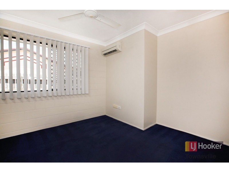 237 Pinnacle Drive, Rasmussen QLD 4815