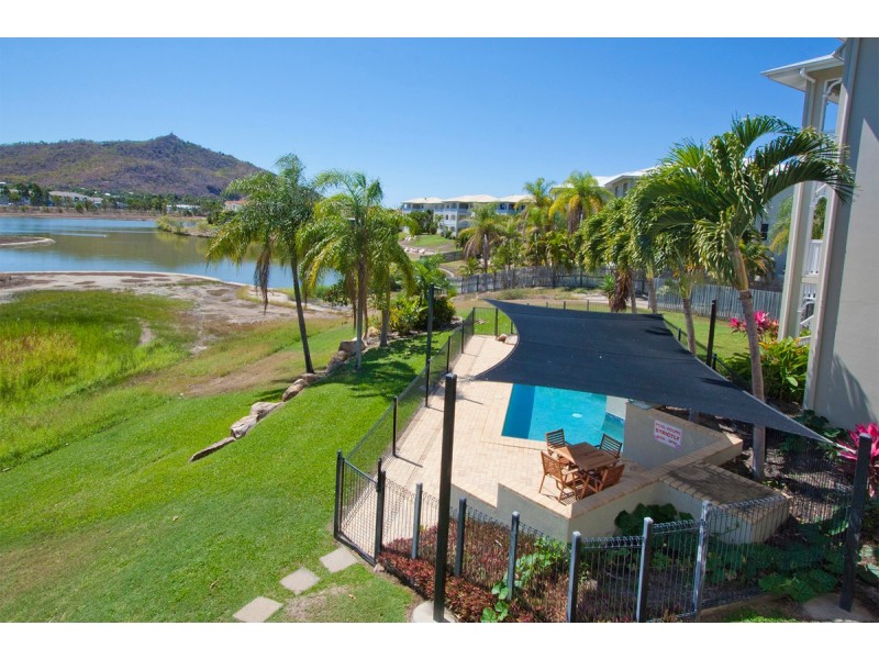 10/12-14 Martinez Avenue, The Lakes, West End QLD 4810