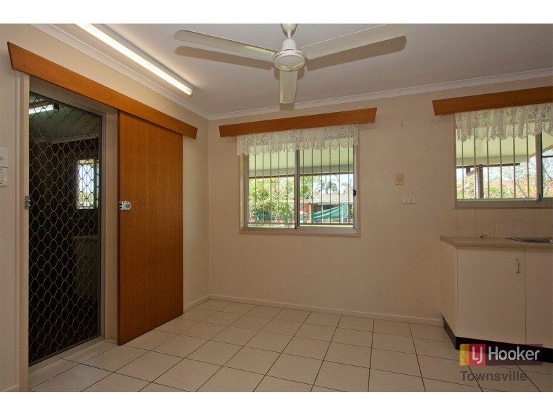 16 Brookhurst Avenue, Kirwan QLD 4817