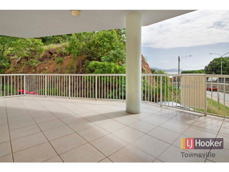 3/2 Oxley Street, Townsville City QLD 4810