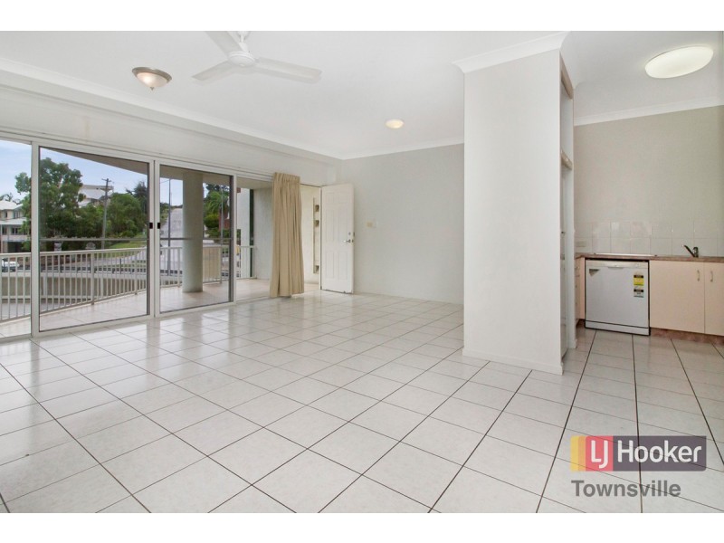3/2 Oxley Street, Townsville City QLD 4810