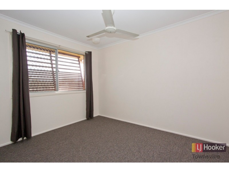 25 Geoffrey Court, Rasmussen QLD 4815