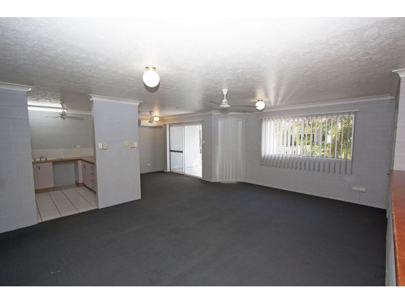 3/8 Watson Street, Rosslea QLD 4812