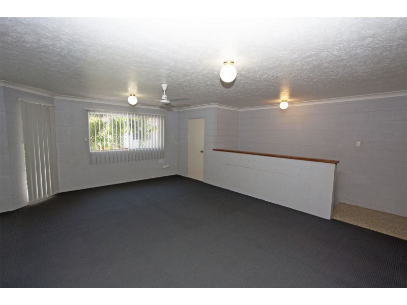 3/8 Watson Street, Rosslea QLD 4812