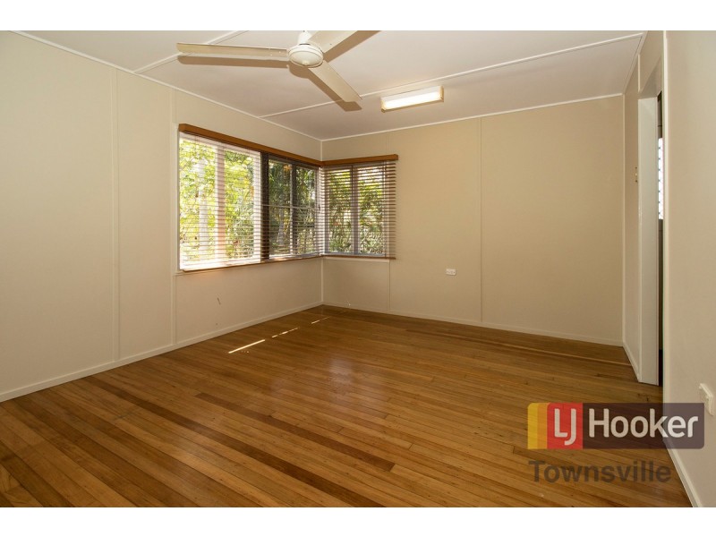 36 Undara Avenue, Cranbrook QLD 4814