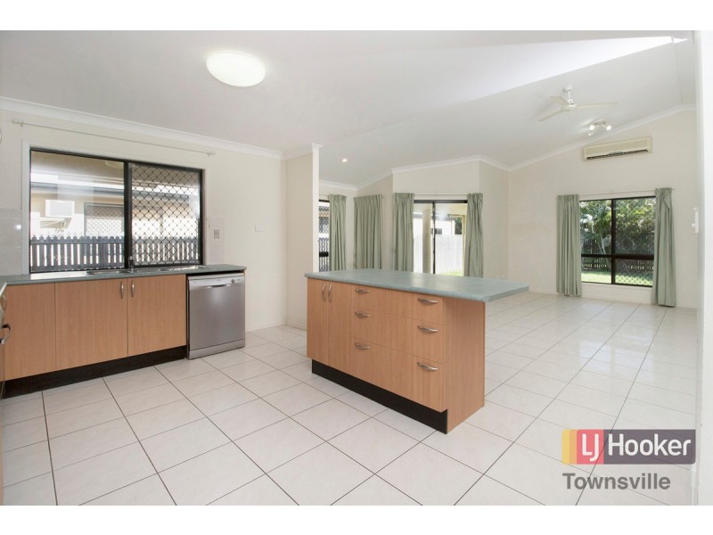 11 Chesterton Court, Kirwan QLD 4817