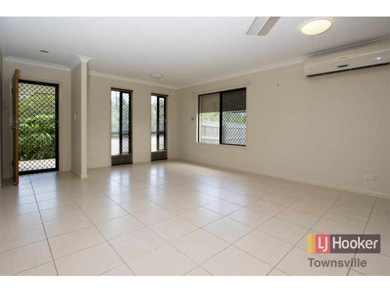 33 Innes Drive, Deeragun QLD 4818