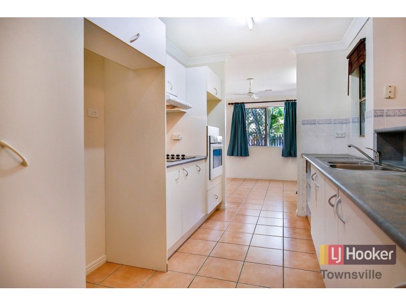 12 Fortunia Lane, Kirwan QLD 4817