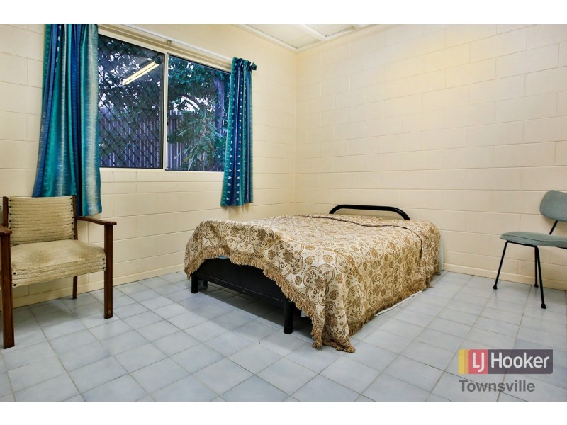 16 Bullock Street, Wulguru QLD 4811