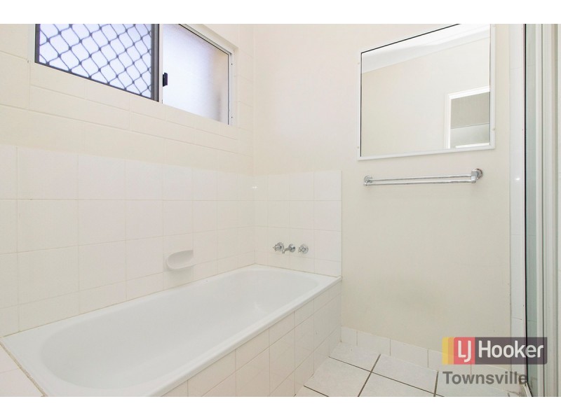 17 Arawa Street, Kelso QLD 4815