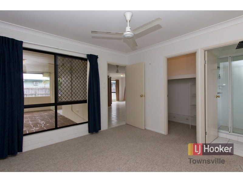 8 Concord Crescent, Kirwan QLD 4817