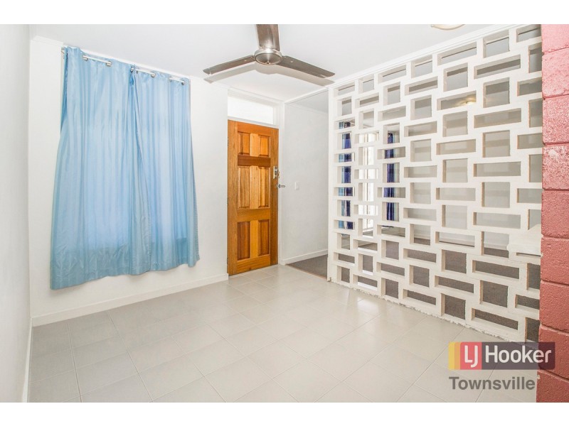 14 Wackett Street, Pallarenda QLD 4810