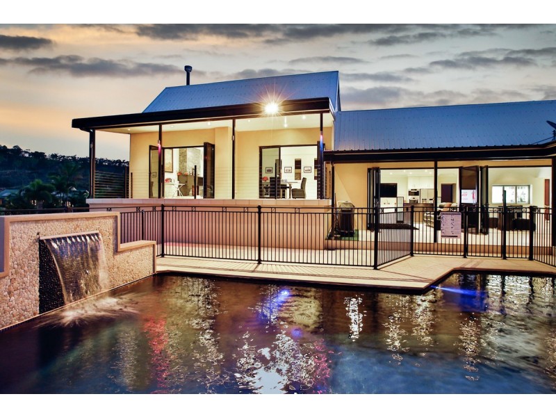 21 Balmoral Drive, Castle Hill QLD 4810