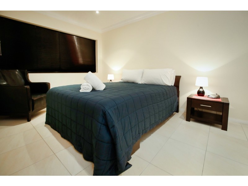 21 Balmoral Drive, Castle Hill QLD 4810