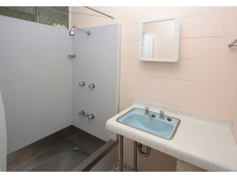 1/7 Burton Street, Mysterton QLD 4812