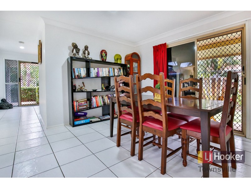 42 Wallace Circuit, Kirwan QLD 4817