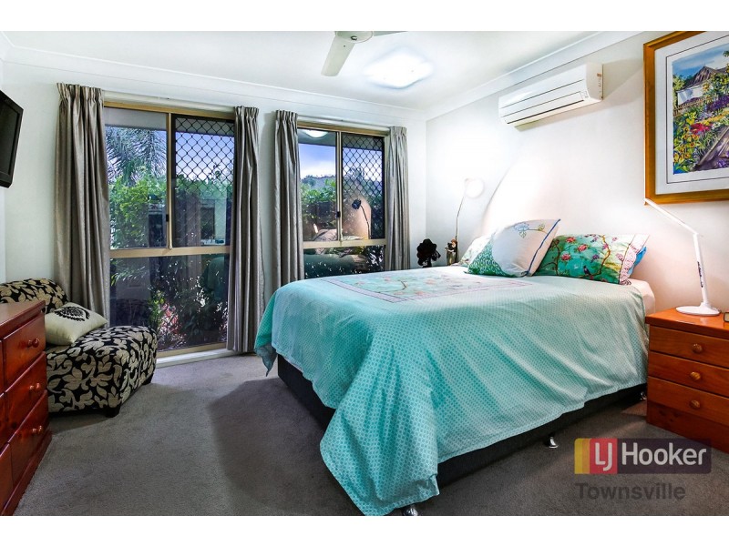 42 Wallace Circuit, Kirwan QLD 4817