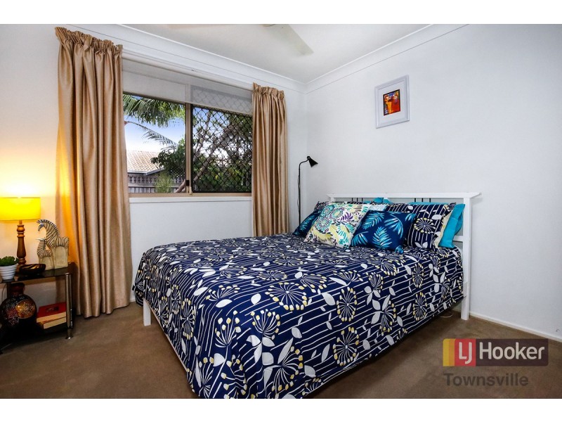 42 Wallace Circuit, Kirwan QLD 4817