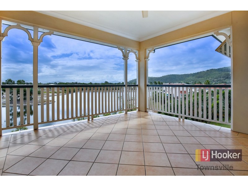 21/24-28 Martinez Avenue, West End QLD 4810