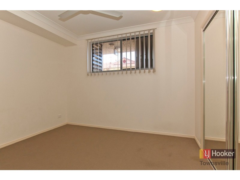 20/13 Albert Street, Cranbrook QLD 4814