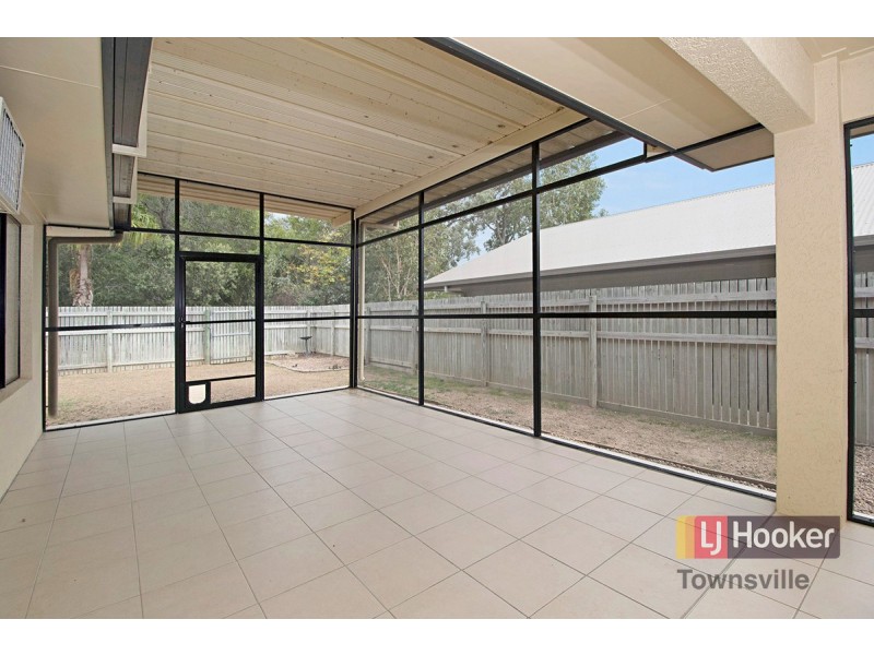 58 Daintree Drive, Bushland Beach QLD 4818