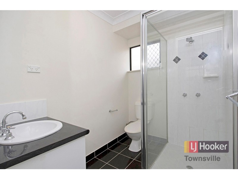 58 Daintree Drive, Bushland Beach QLD 4818