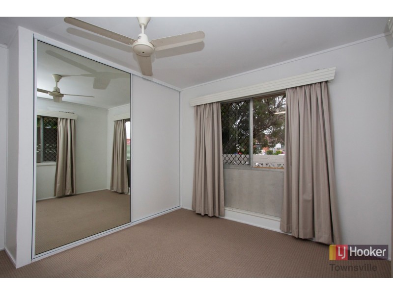 48 Fulham Road, Pimlico QLD 4812